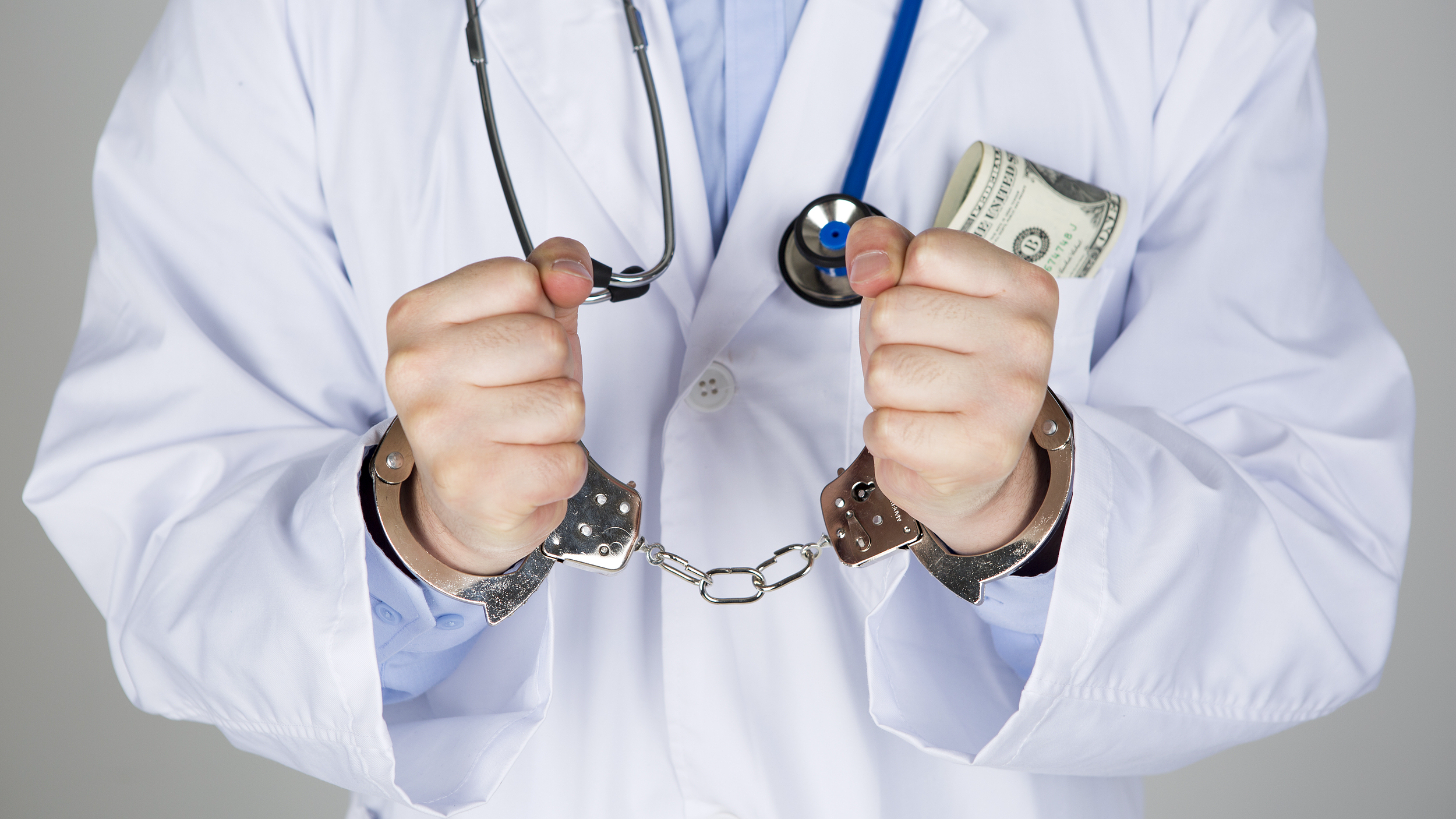 唐山预防医保套现(如何防止医疗保险被滥用)