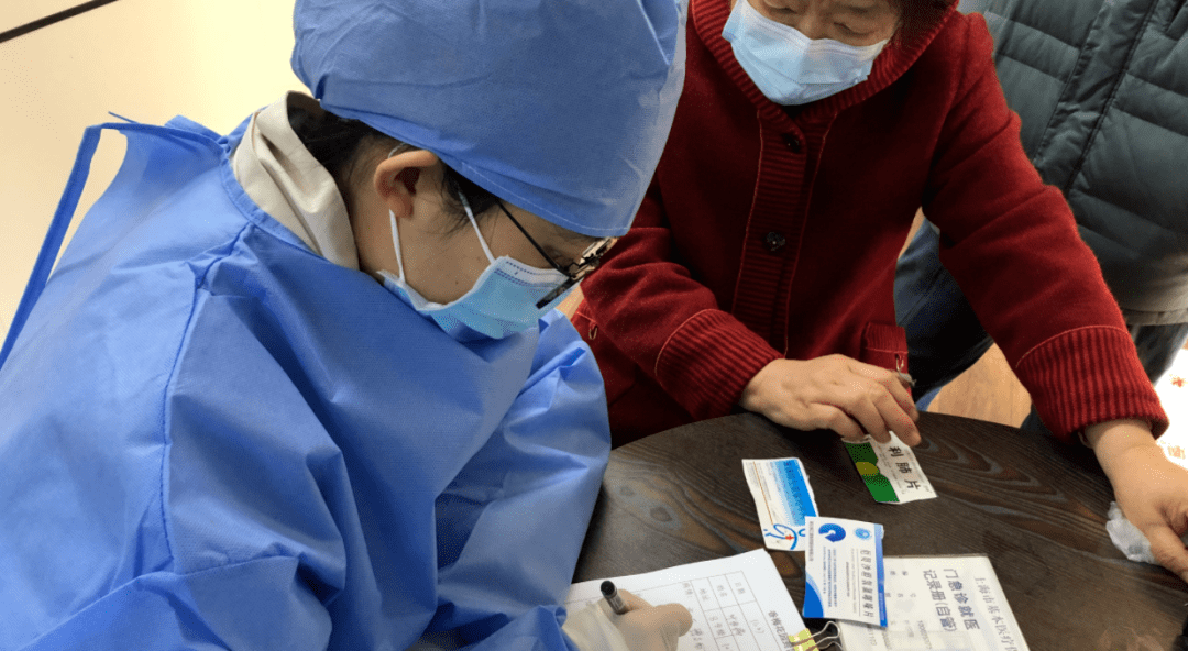 唐山24小时套医保卡回收商家(急用钱24小时医保提取)